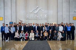 陕西省工业和信息化厅一行领导莅临九州网页版_九州(中国)集团考察参观